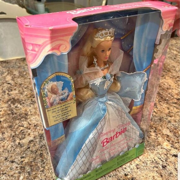 1998 Sleeping Beauty Barbie NIB - Picture 4 of 4